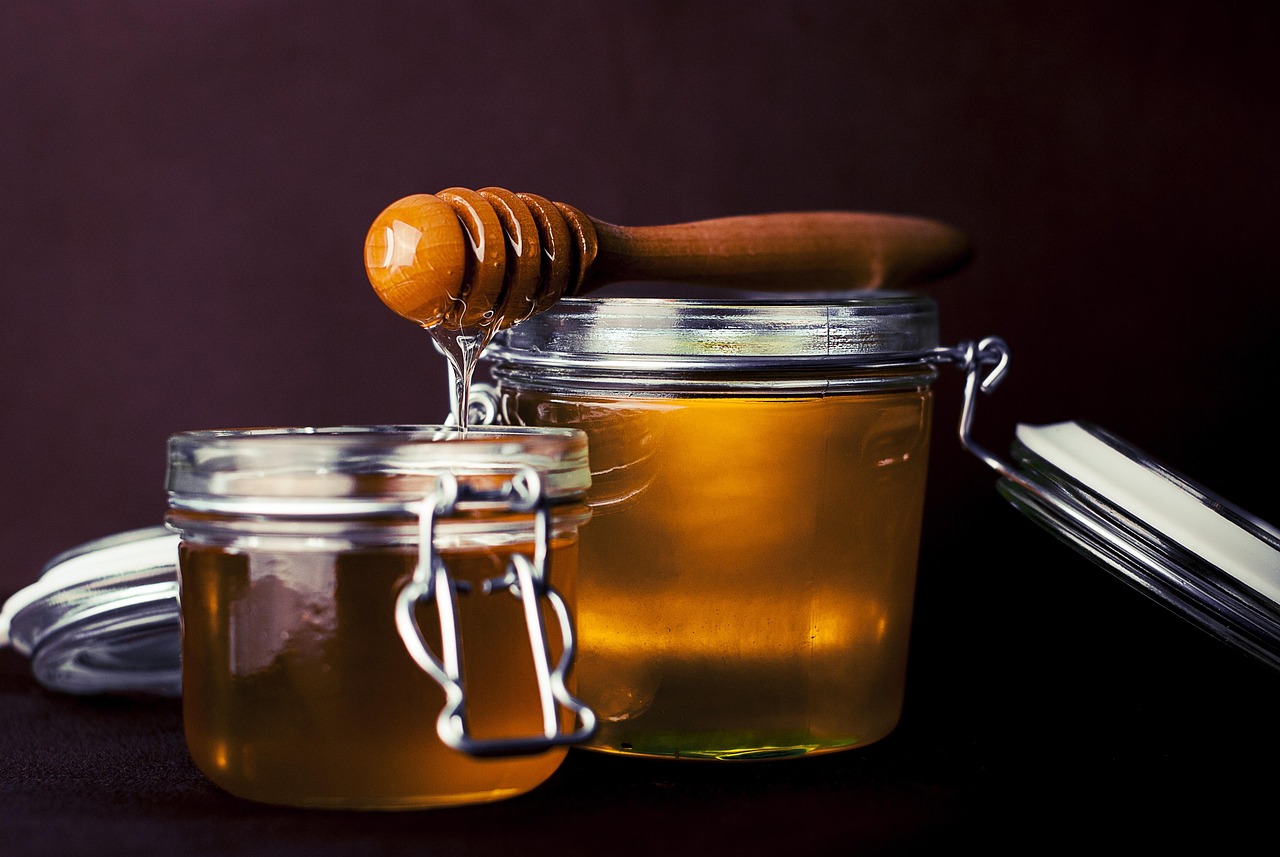 You Must Try Garlic Honey – and Here’s Why!